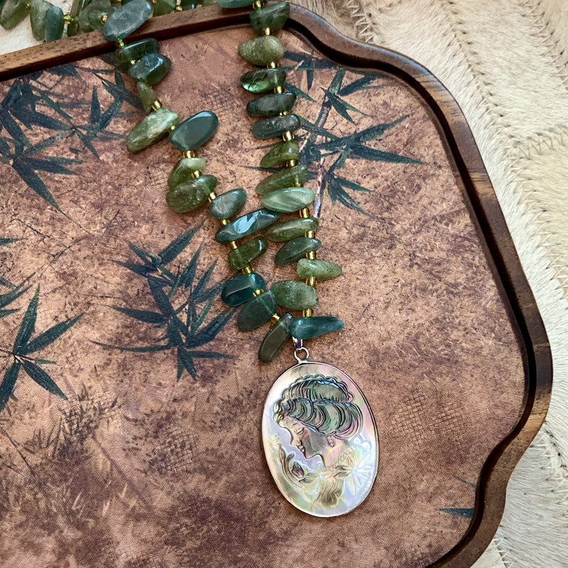 钛钢锆石项链 设计师手作项链精美百搭气质镶嵌复古风饰品