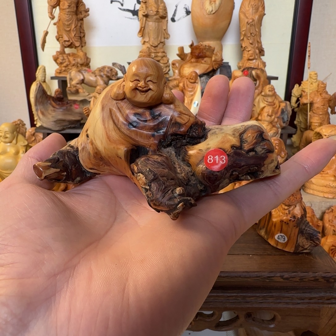 崖柏小木匠艺雕一物一拍