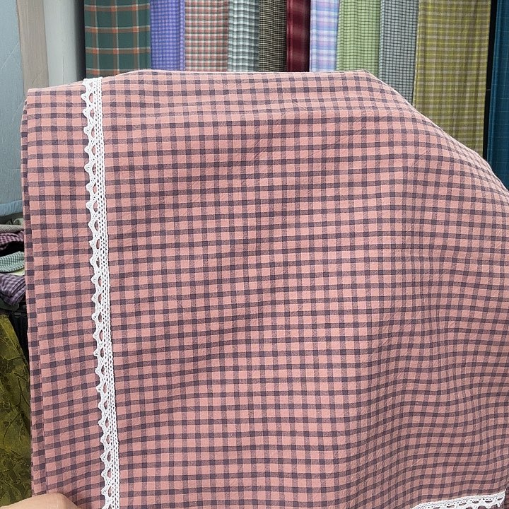 棉皮粉格花边枕套