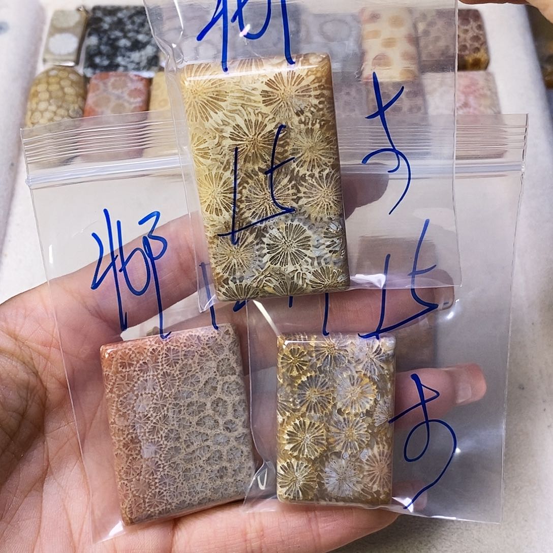 合金颈饰硅化玉邶*