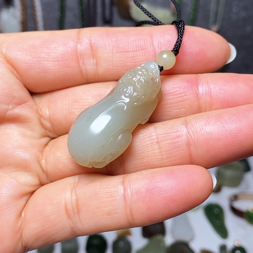 【闪购商品】和田玉颈饰未镶嵌