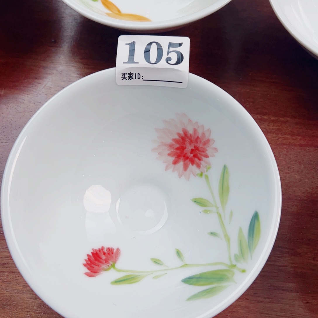 景德镇陶瓷手工手绘制作