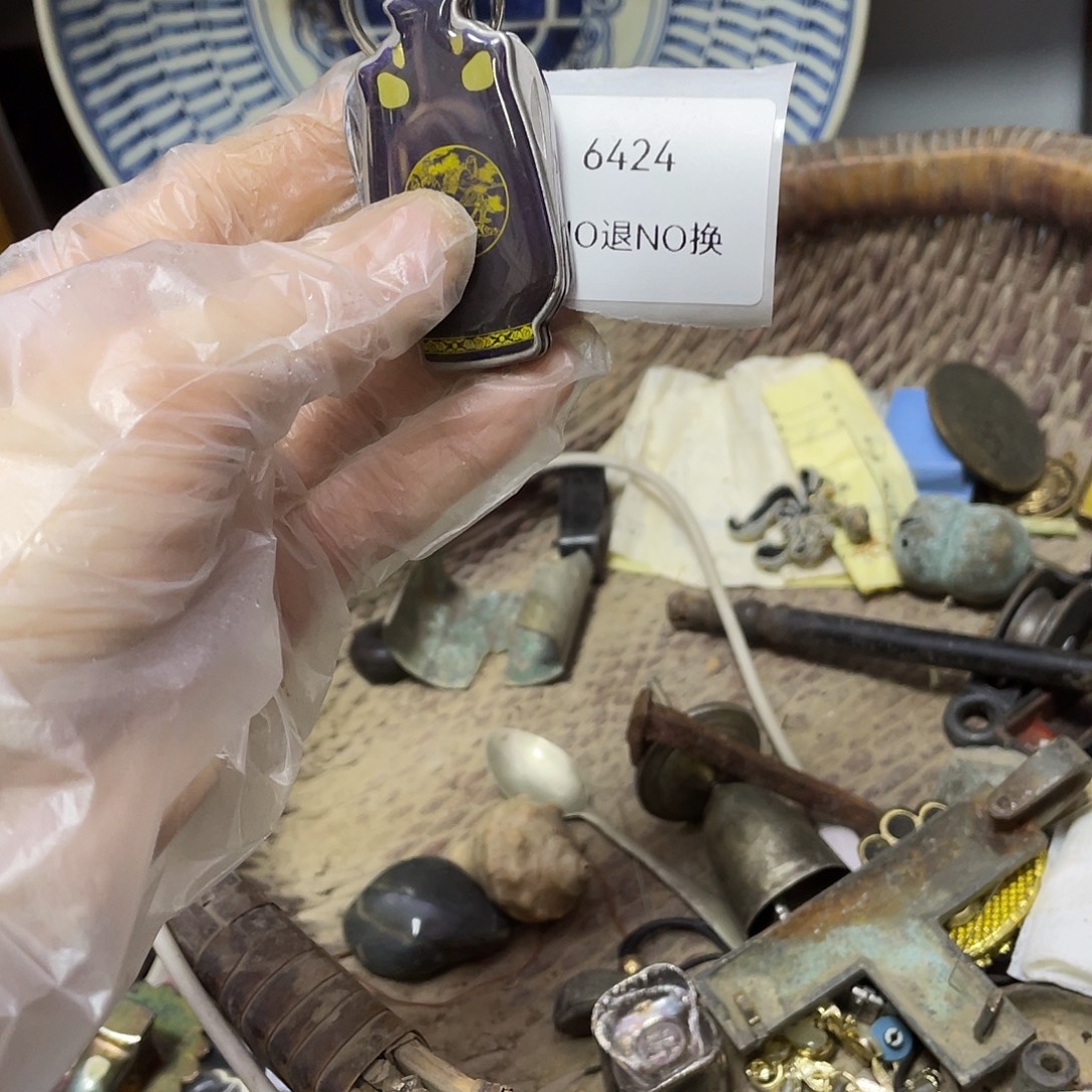 4***3瓷片6424号工艺品