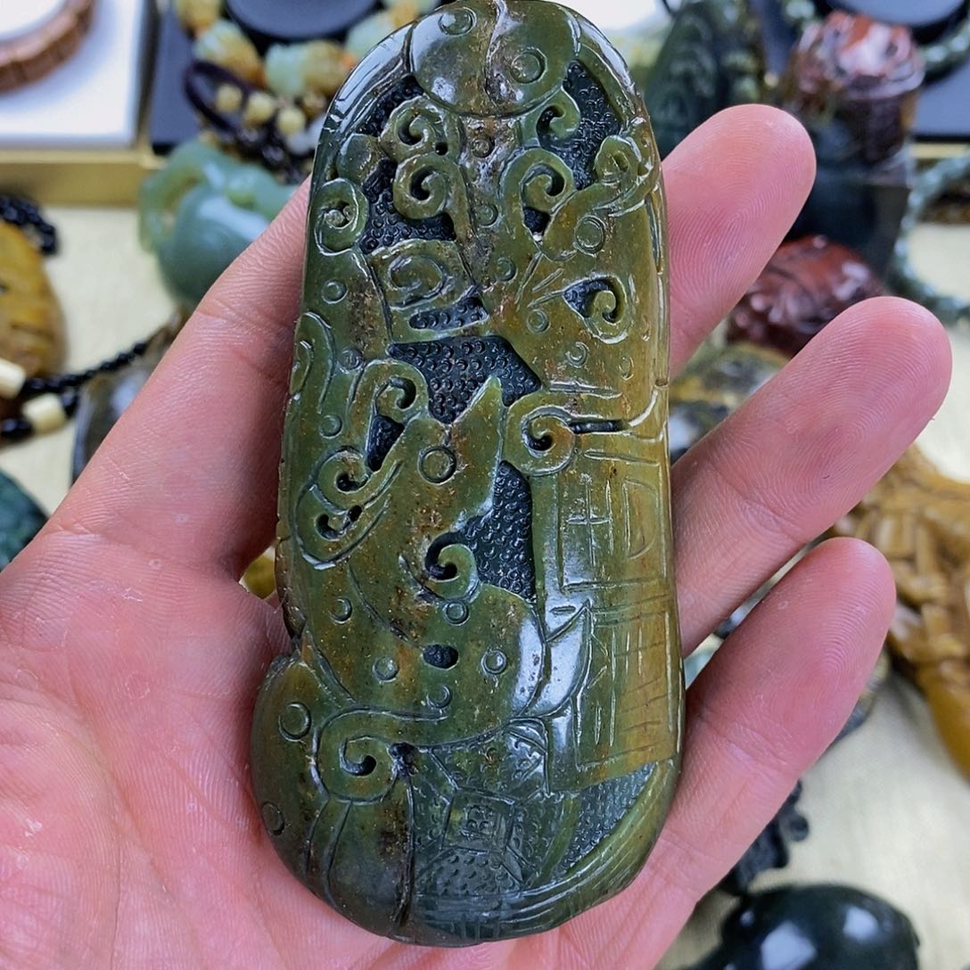 和田玉手把未镶嵌张*诚