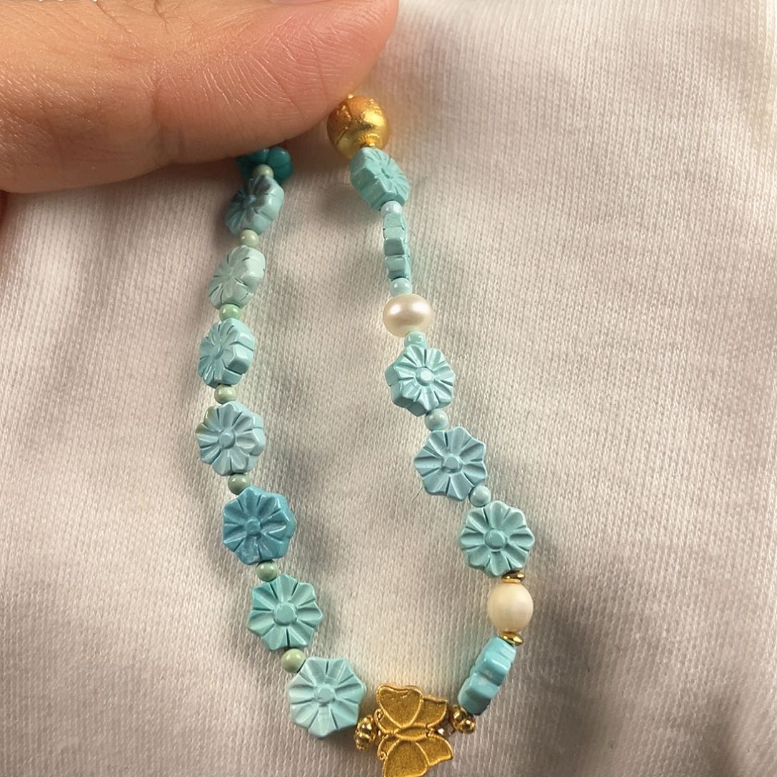 绿松石配饰未镶嵌