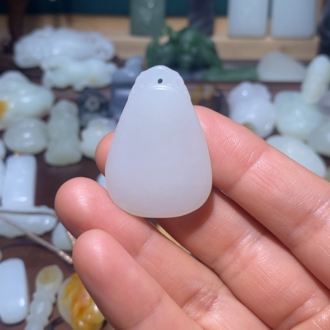 和田玉吊坠(不含链)未镶嵌