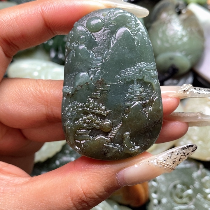 和田玉颈饰未镶嵌