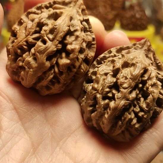 乐***玩文玩核桃吊坠老款名楸