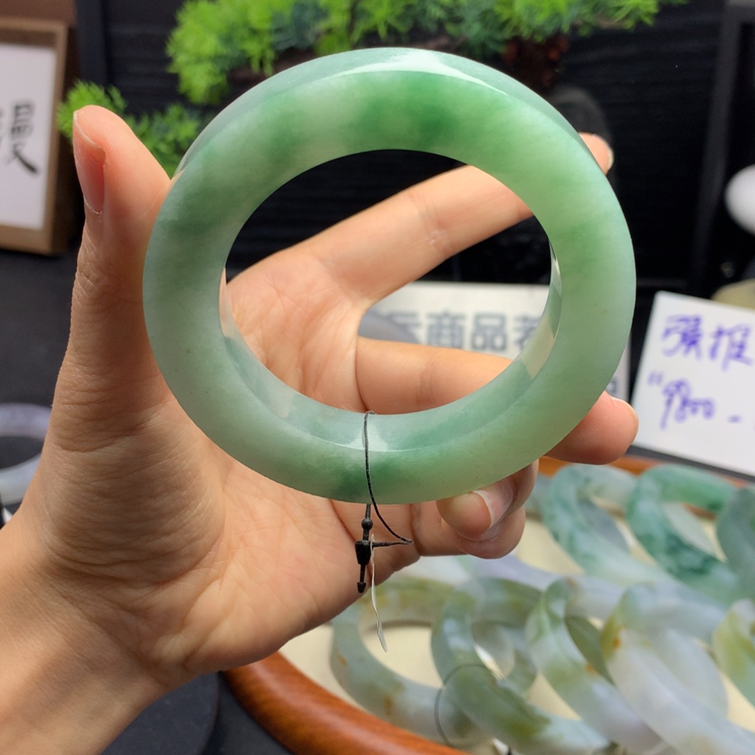 定制翡翠55到61未镶嵌
