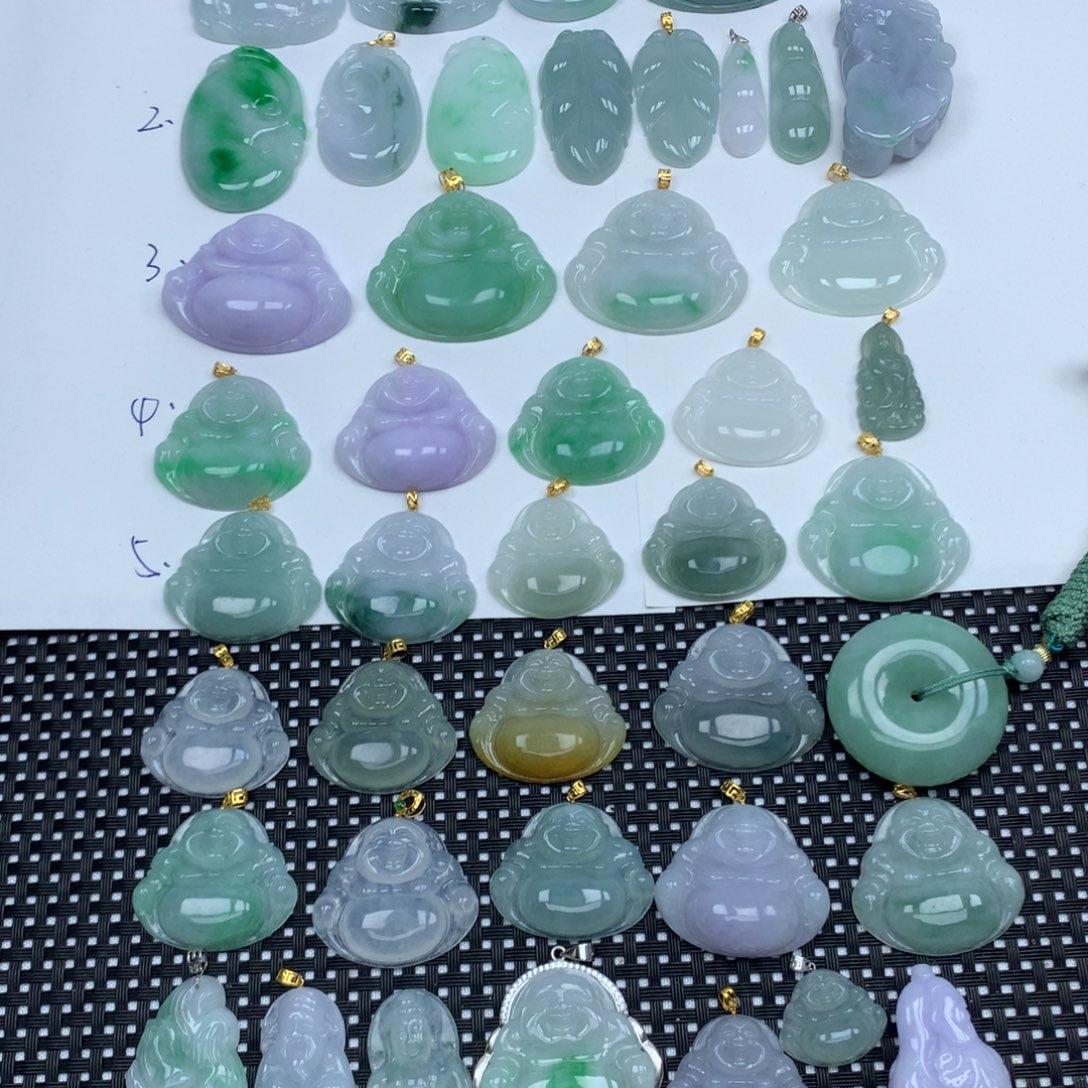 翡翠未镶嵌挂件天然