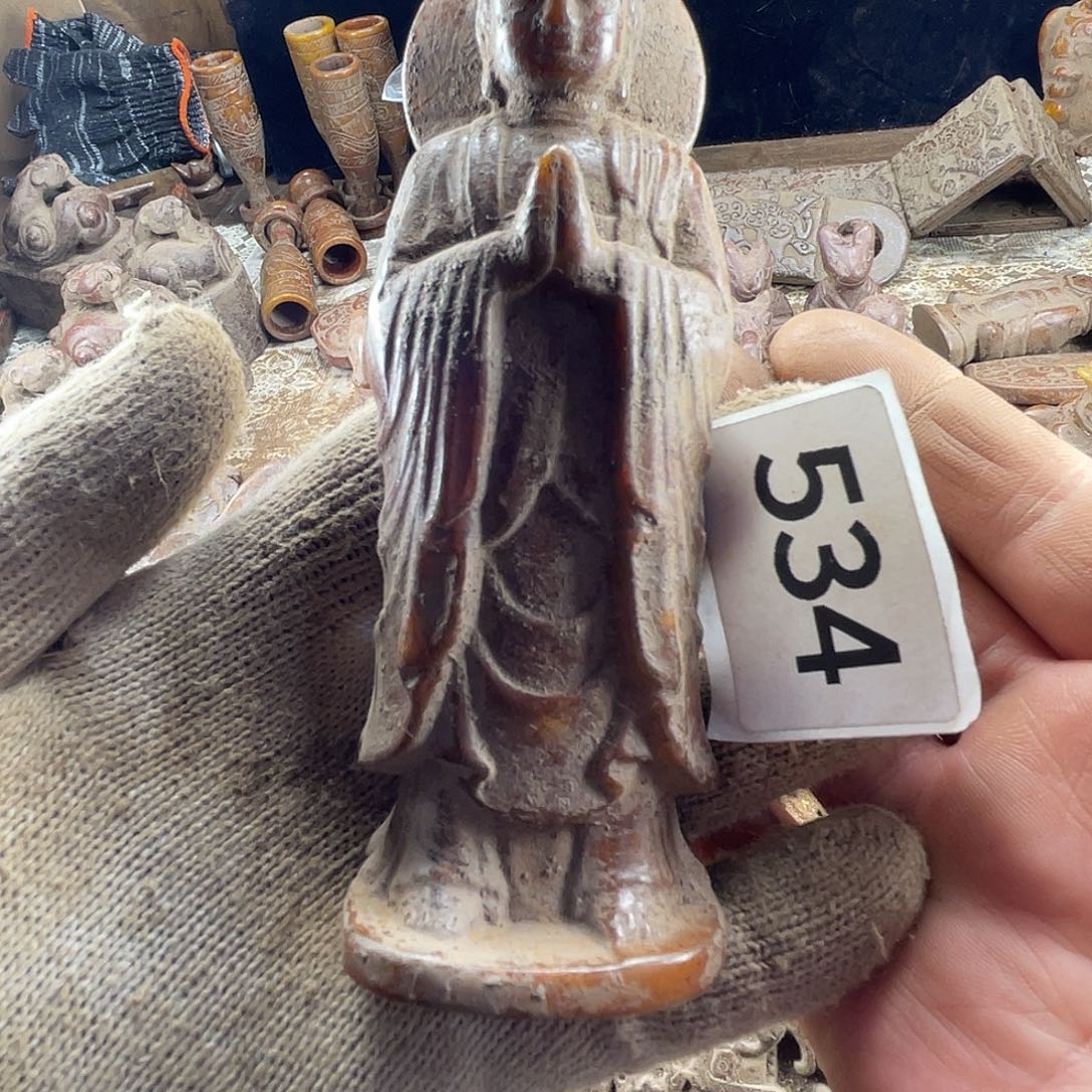 和田玉（糖玉）未镶嵌挂件