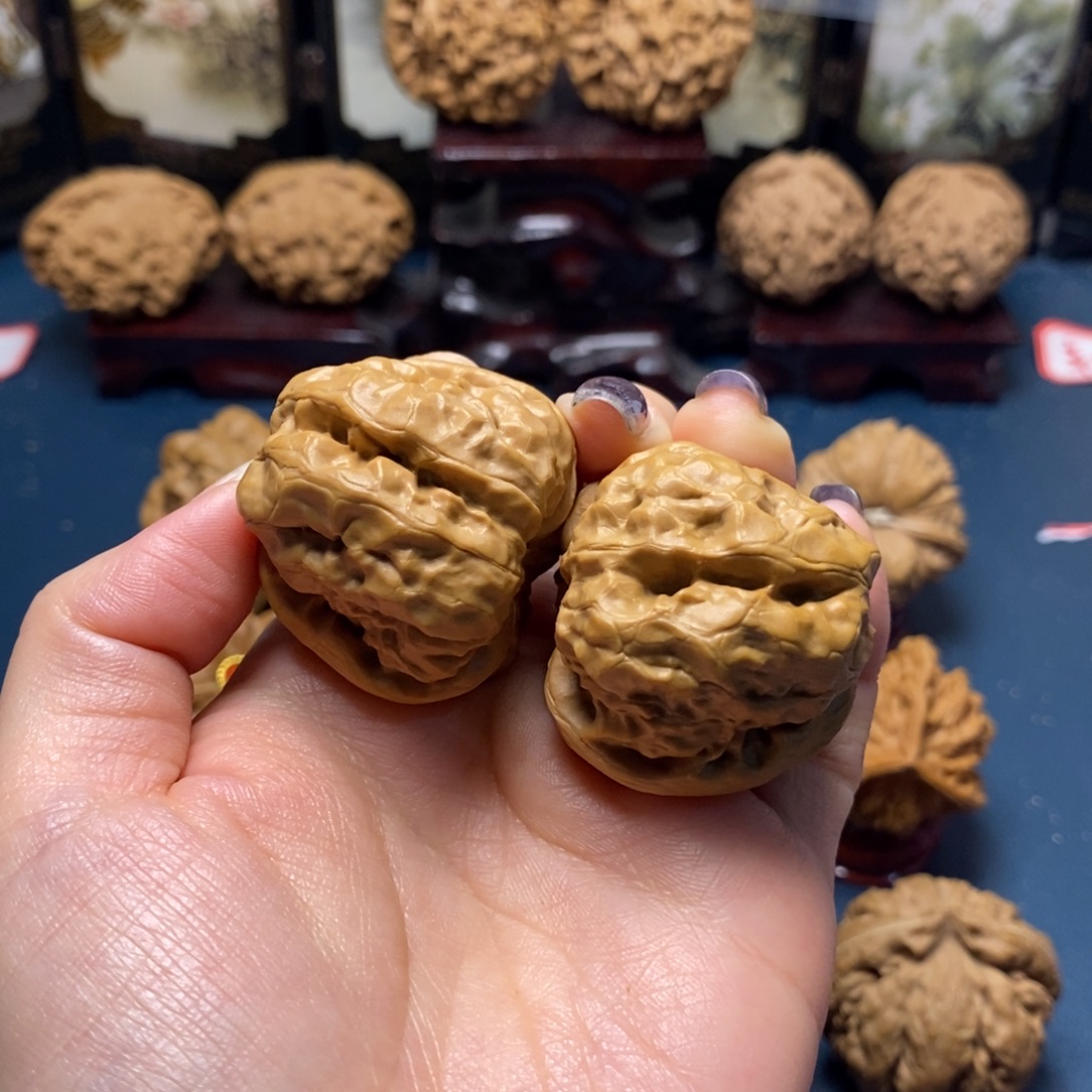 吊坠文玩核桃蛤蟆头37尺33