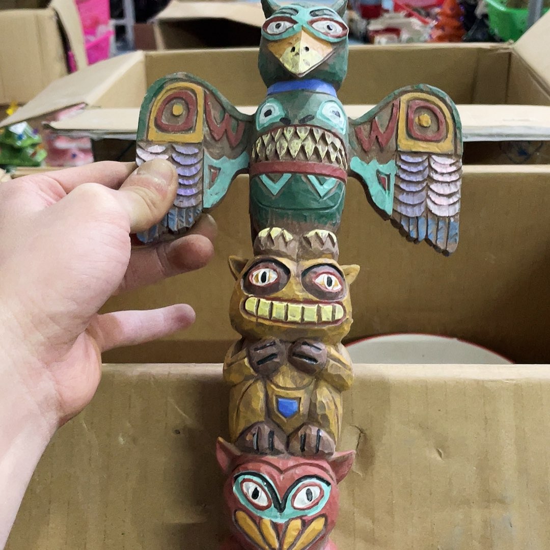 摆件     微瑕。