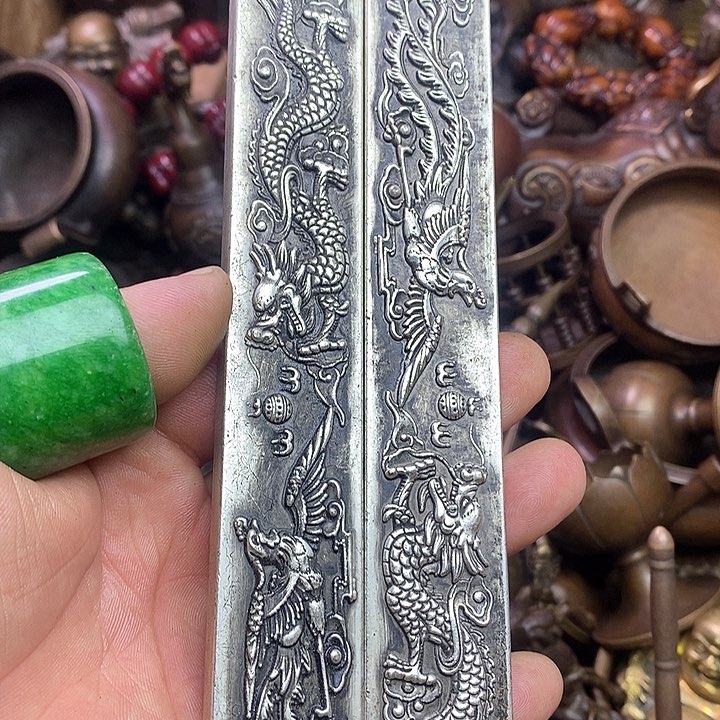 平平安安健健康康