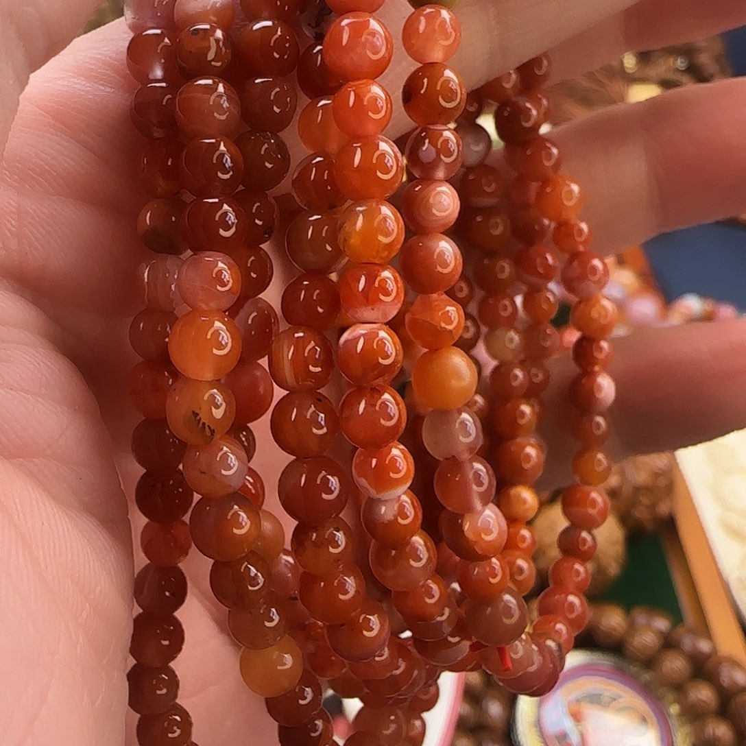 南红玛瑙手链合金