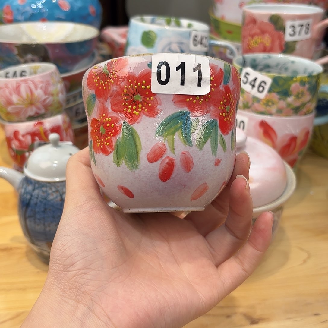 瓷片兔兔好可爱呀打