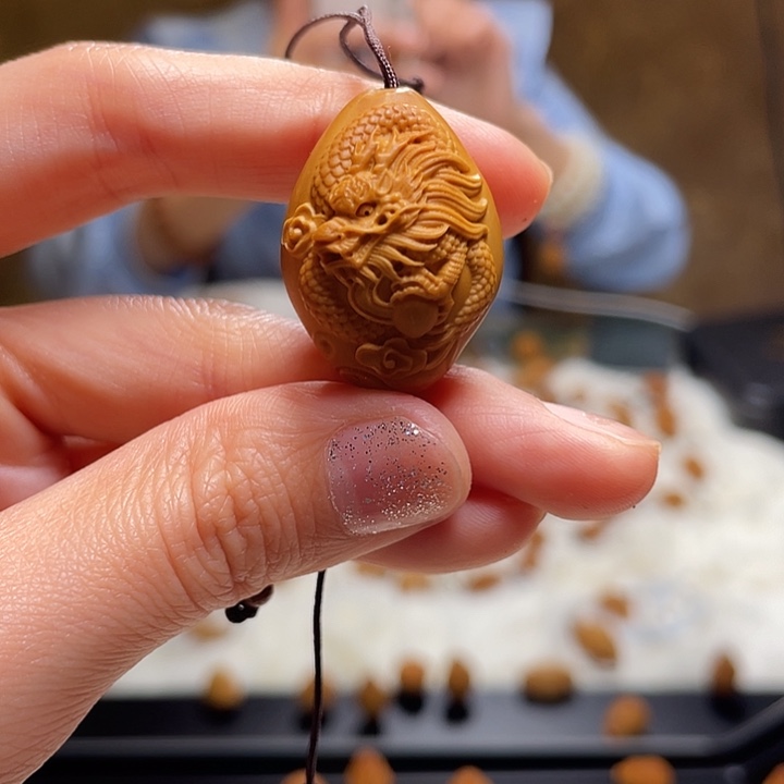 橄榄核吊坠橄榄核