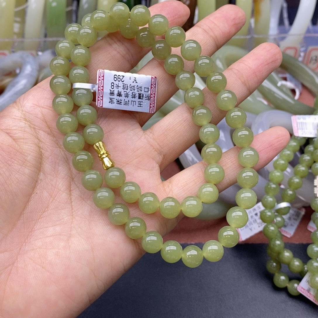 大***菇和田玉未镶嵌项链卡8