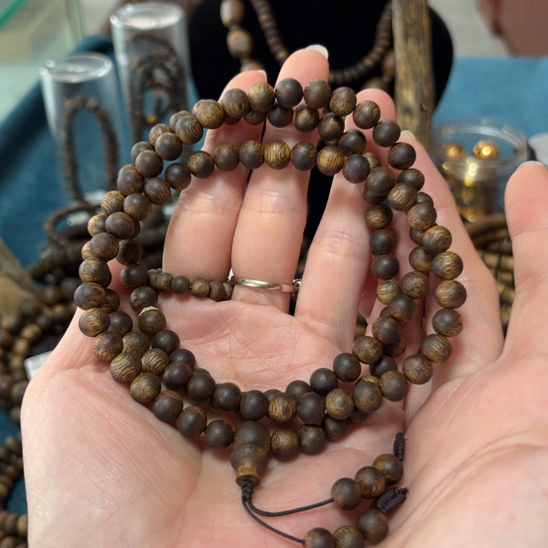 沉香手串安***宠张勺子卡7-16克多样性发货一条