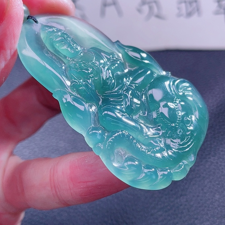 翡翠颈饰未镶嵌99999999