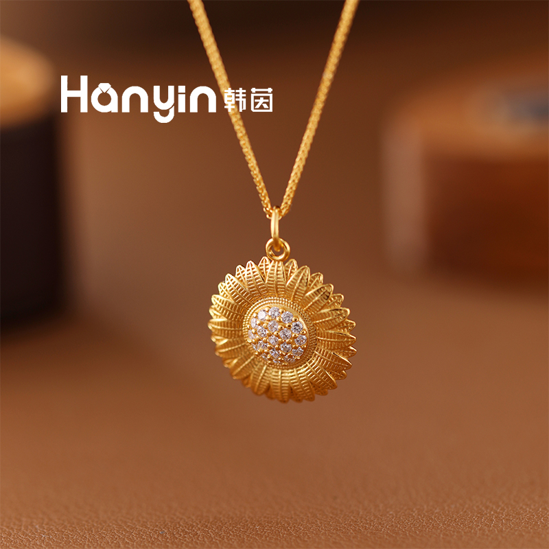 坠链均925银合成锆石 轻奢百搭纯银微镶太阳花项链