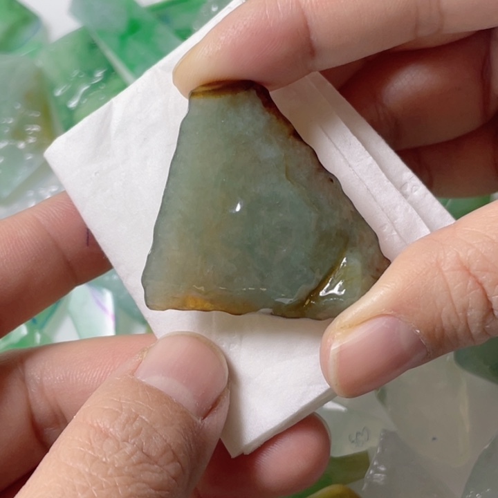 定制翡翠未镶嵌包工