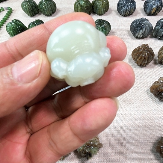 【闪购商品】吊坠(不含链)未镶嵌和田玉
