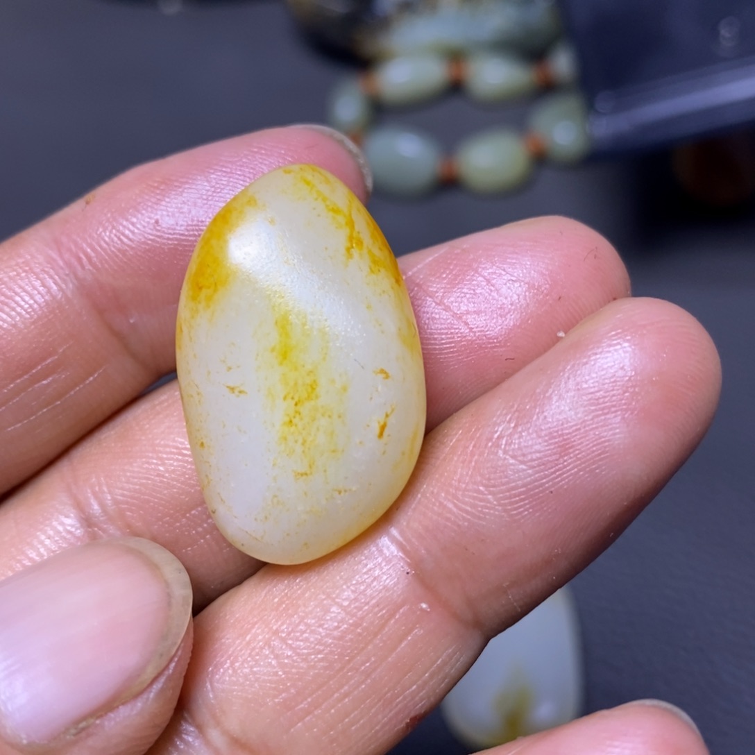 未镶嵌和田玉挂件