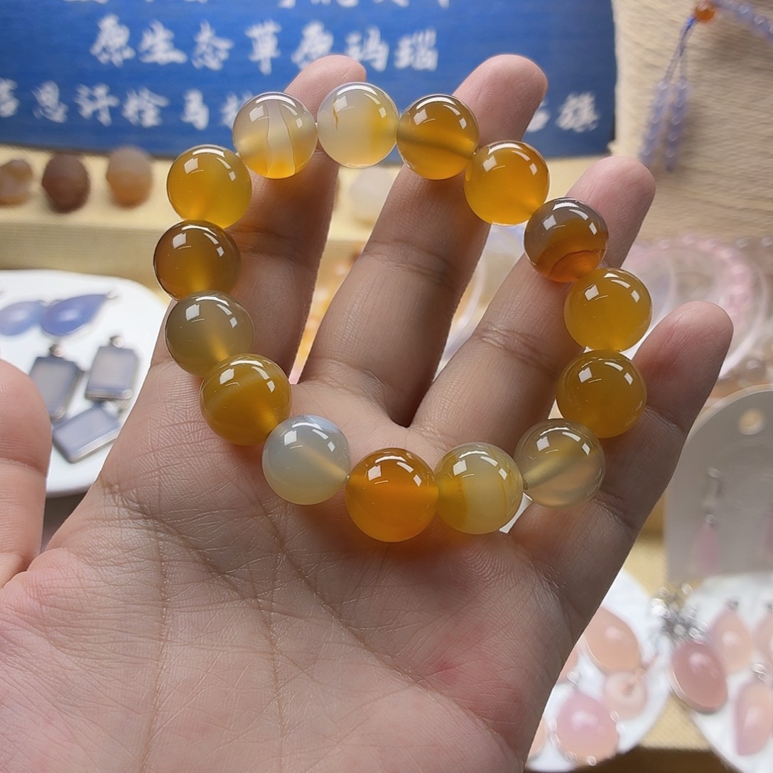 很***孩玛瑙/玉髓合金手链