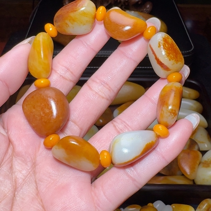 和田玉76.8克手串未镶嵌太*