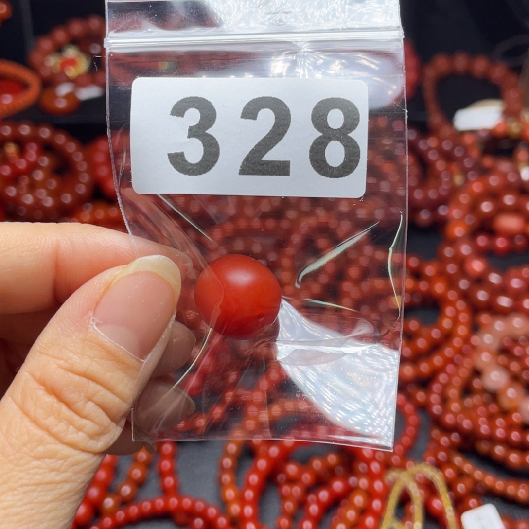 南红玛瑙手链未镶嵌飞*