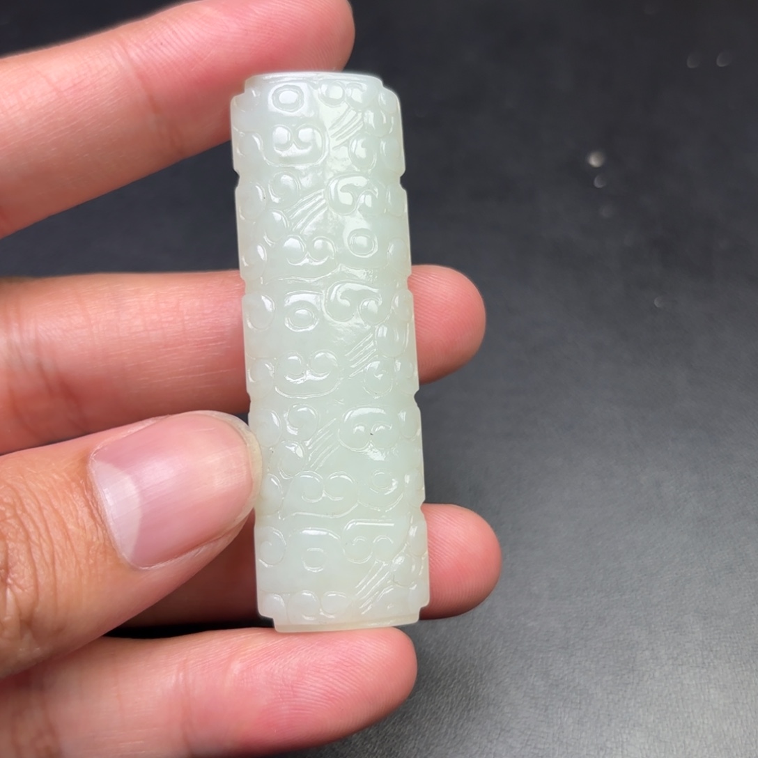 秋***5和田玉未镶嵌挂件