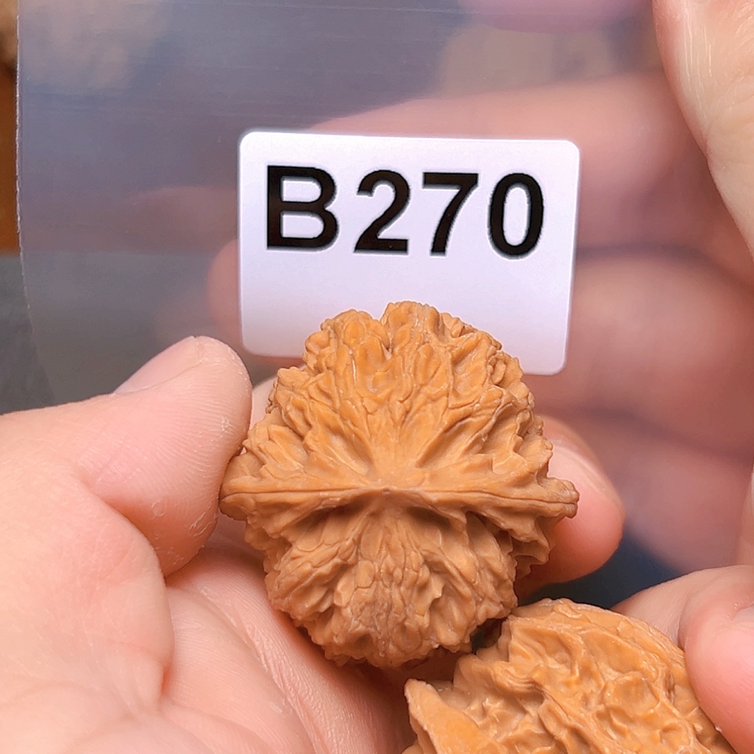 文玩核桃吊坠38苹果园