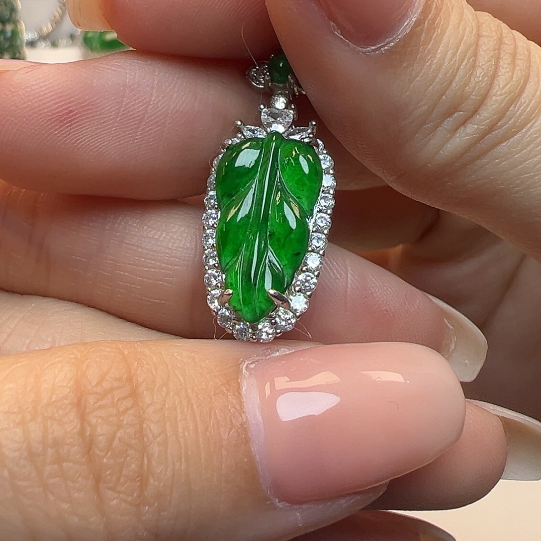 翡翠未镶嵌颈饰翡翠自选