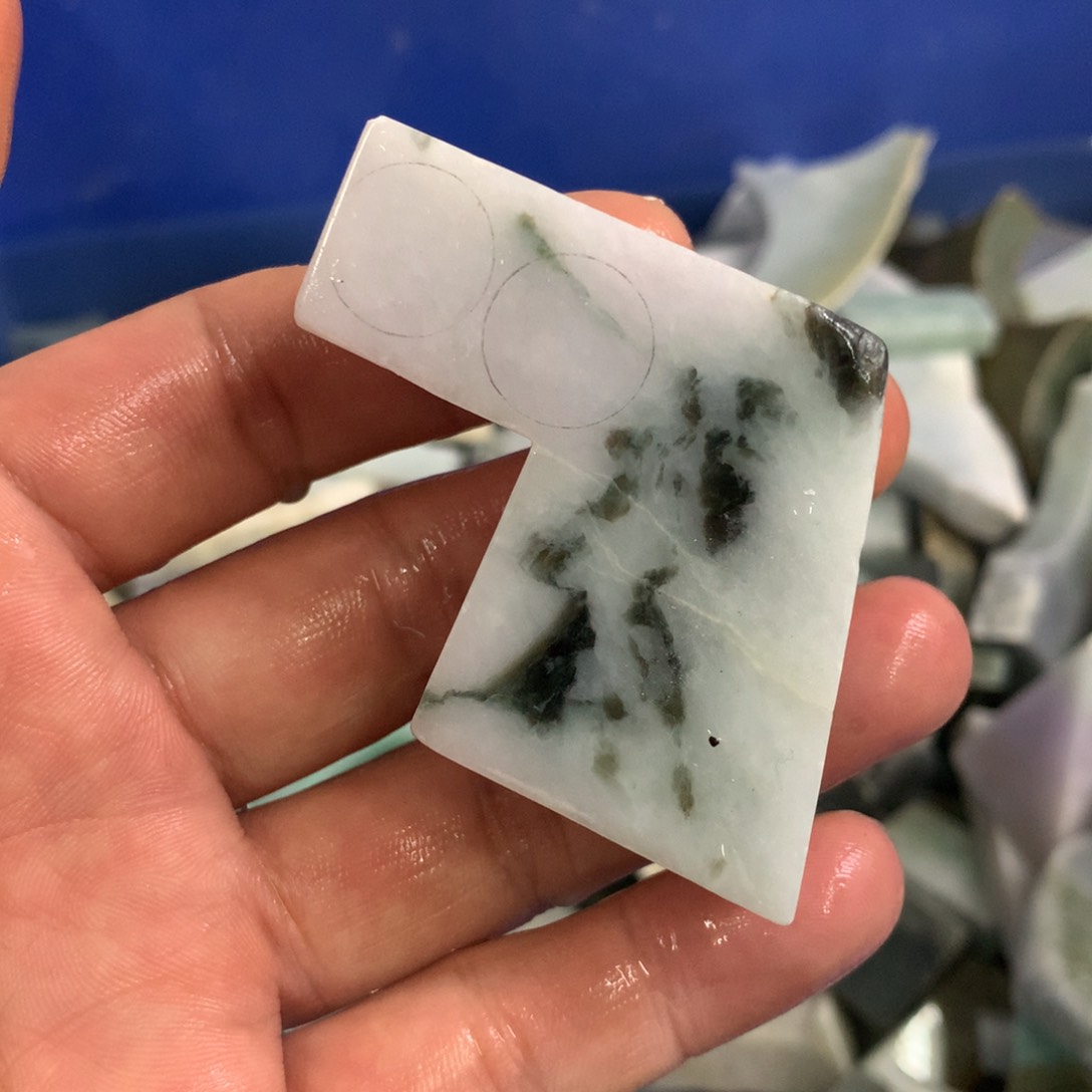 翡翠裸石翡翠边角料
