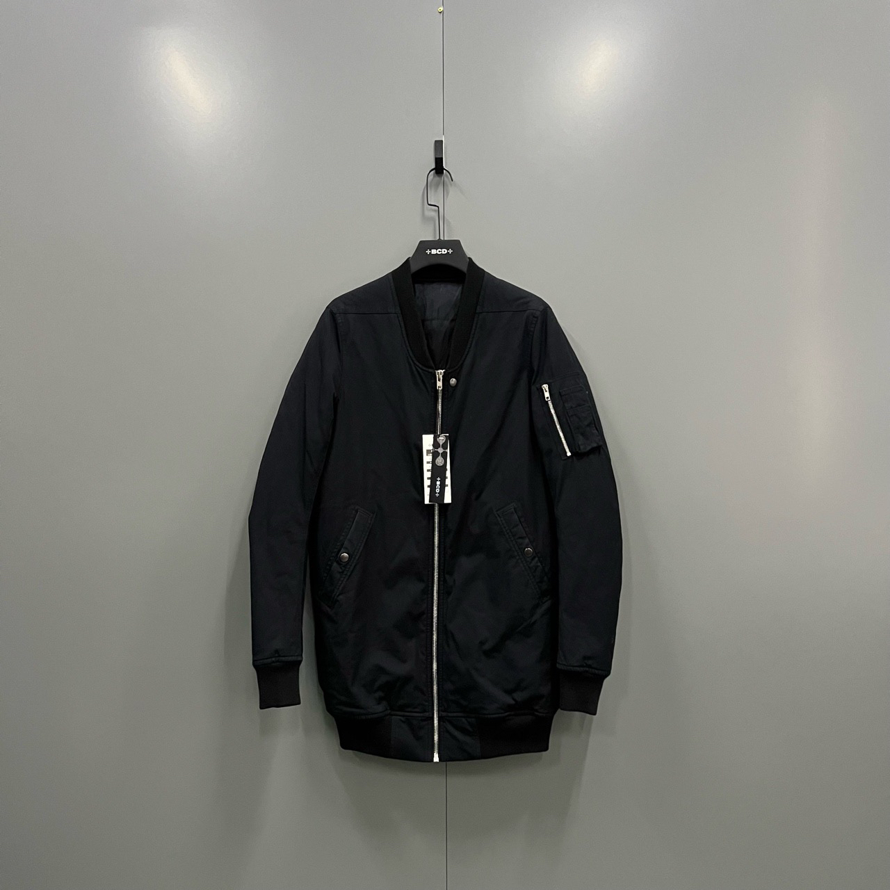 95新 RICKOWENS （jp）121 黑色飞行员棉服 46码/95新/