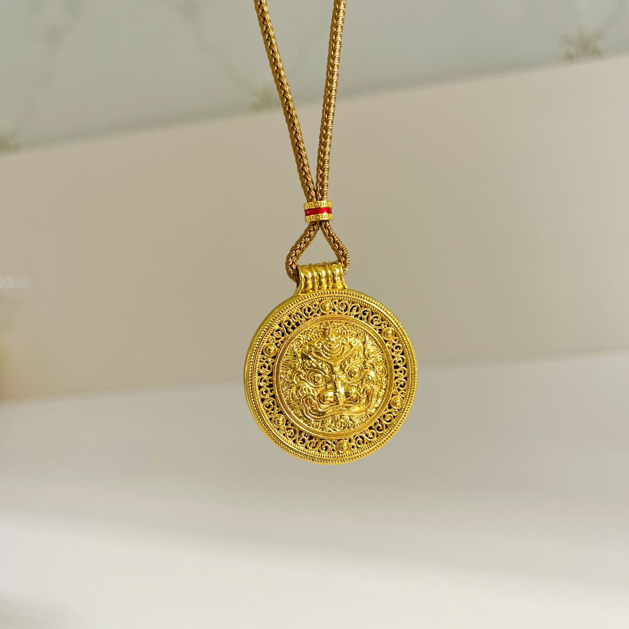 独角兽貔貅项链绳子款复古圆盘毛衣链