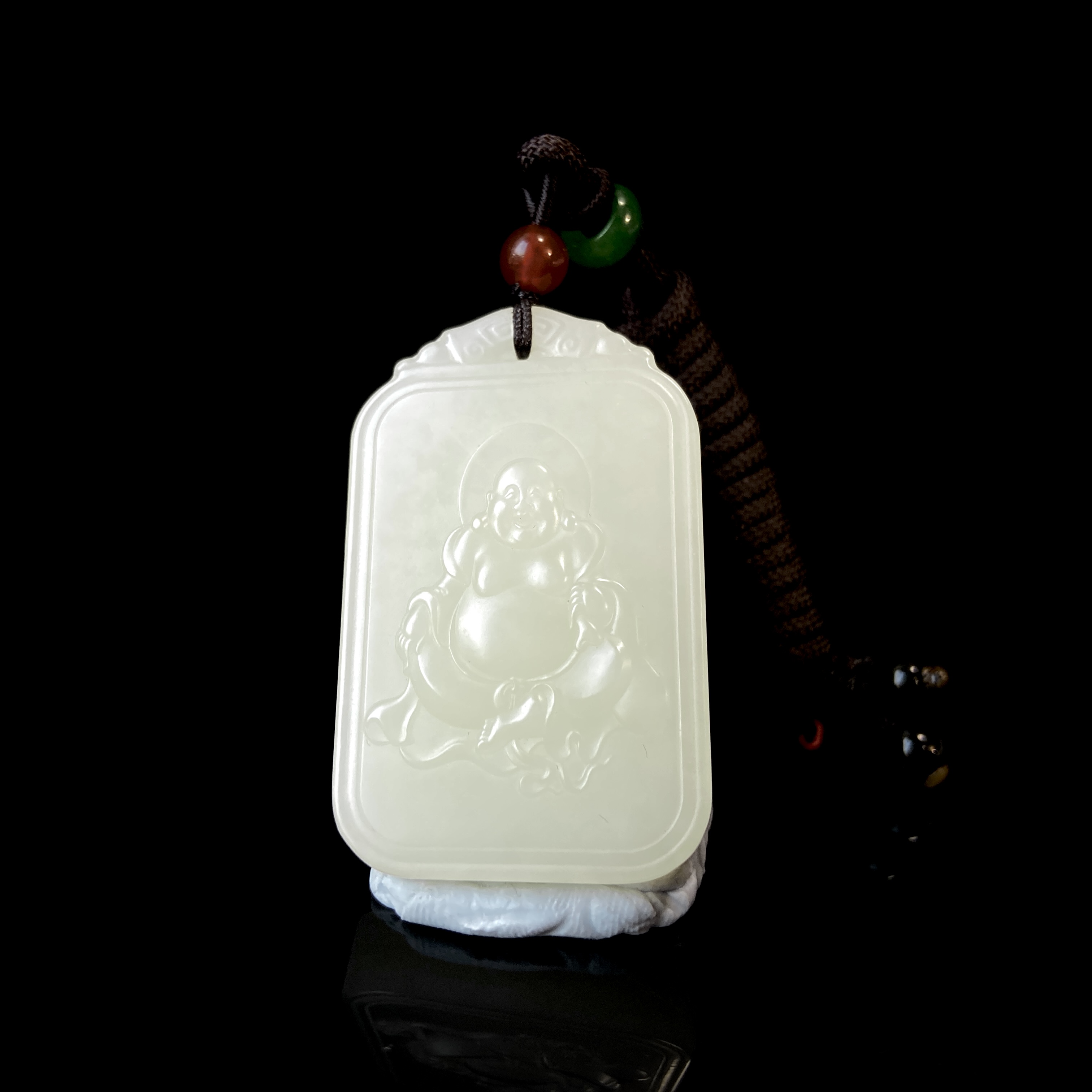 GY0060和田玉佛公吊坠