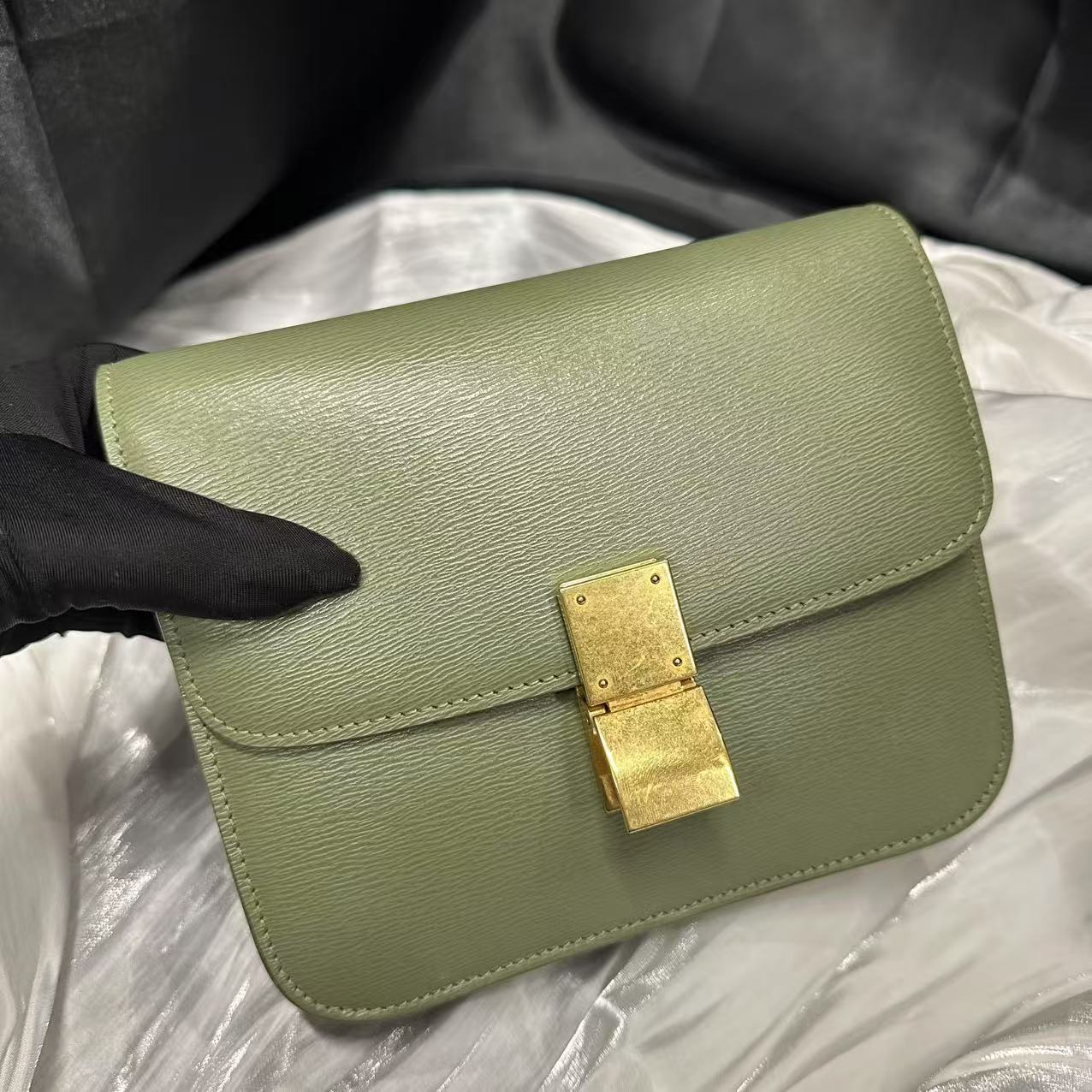 95新 Celine/思琳 伦老板/95新/赛琳橄榄绿box