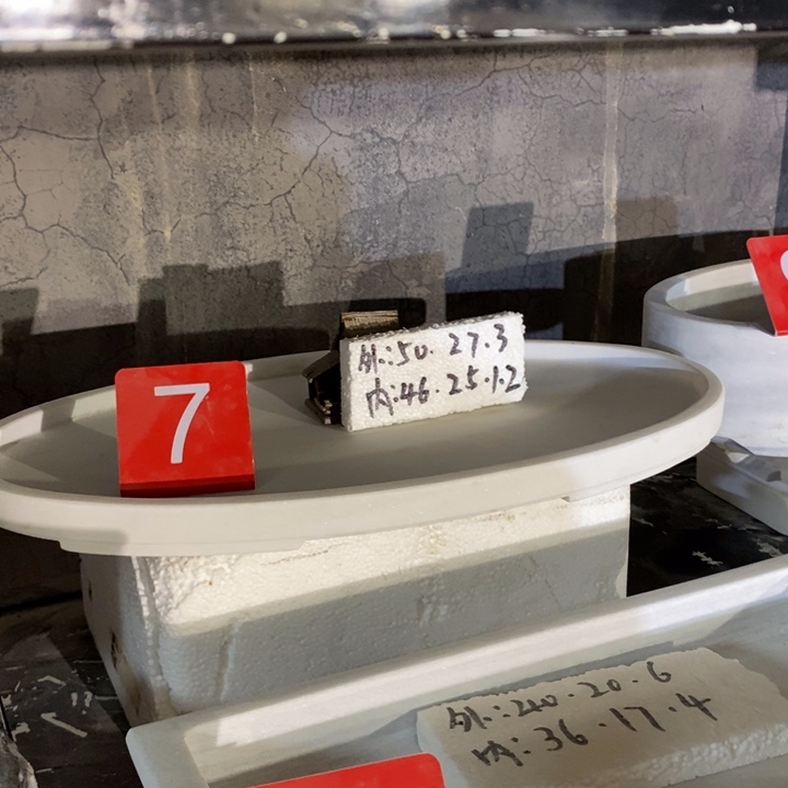 50.27.3汉白玉椭圆包