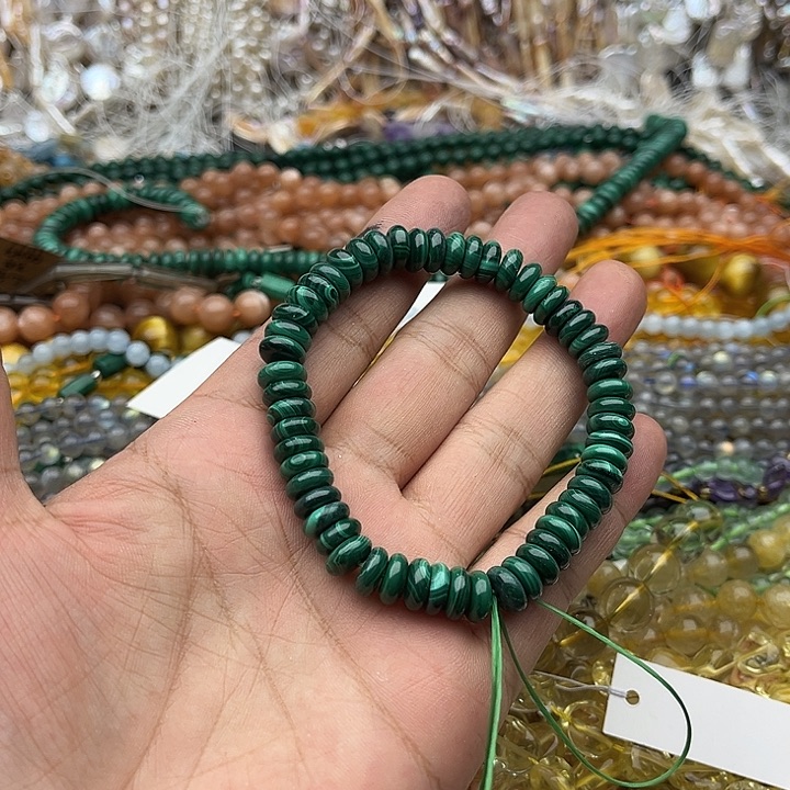 玛瑙/玉髓未镶嵌珠宝半成品一条8.5mm左右孔雀石算盘珠