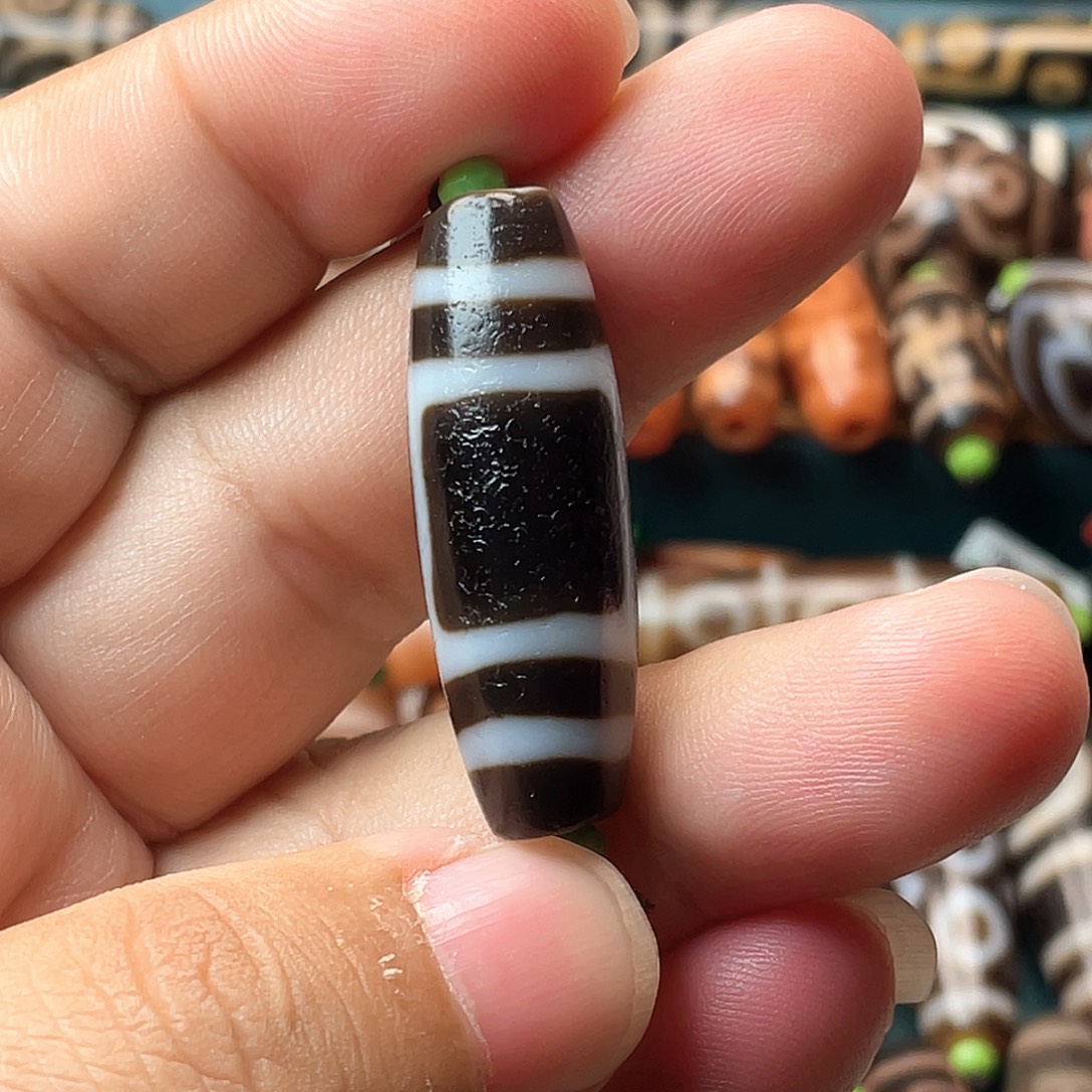 玛瑙/玉髓合金耳饰小卢天地