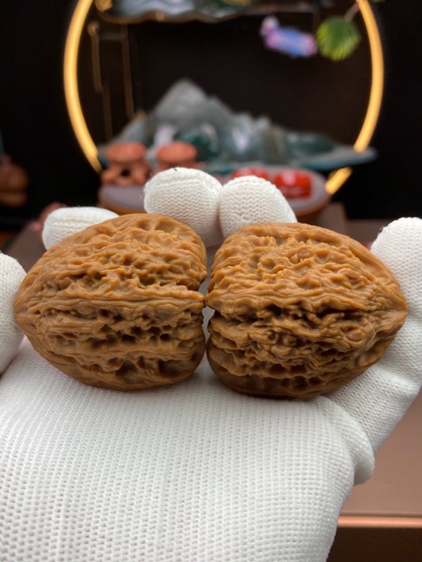 三角高炮（38.6 39.1 42.0）（44g）文玩核桃