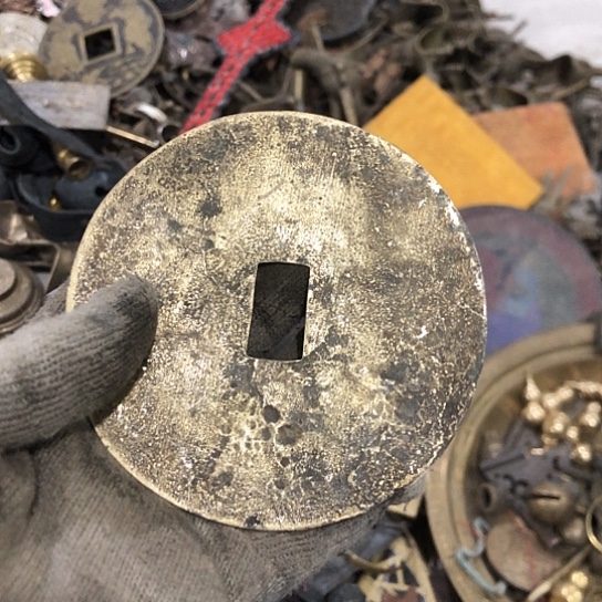 刘***星闪电购铜摆件工艺品