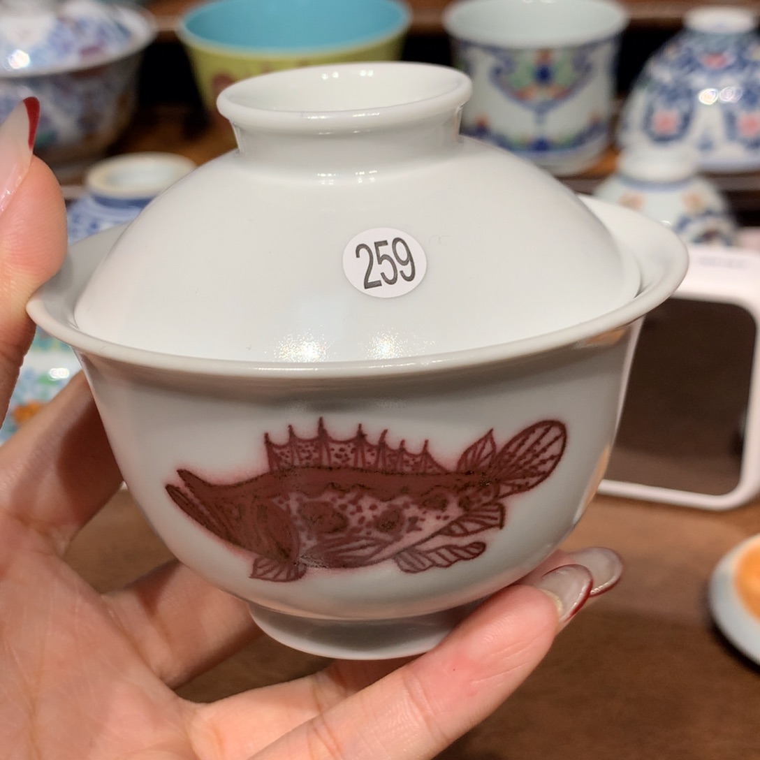 摆件e****r259釉里红鱼藻盖碗啦啦啦啦