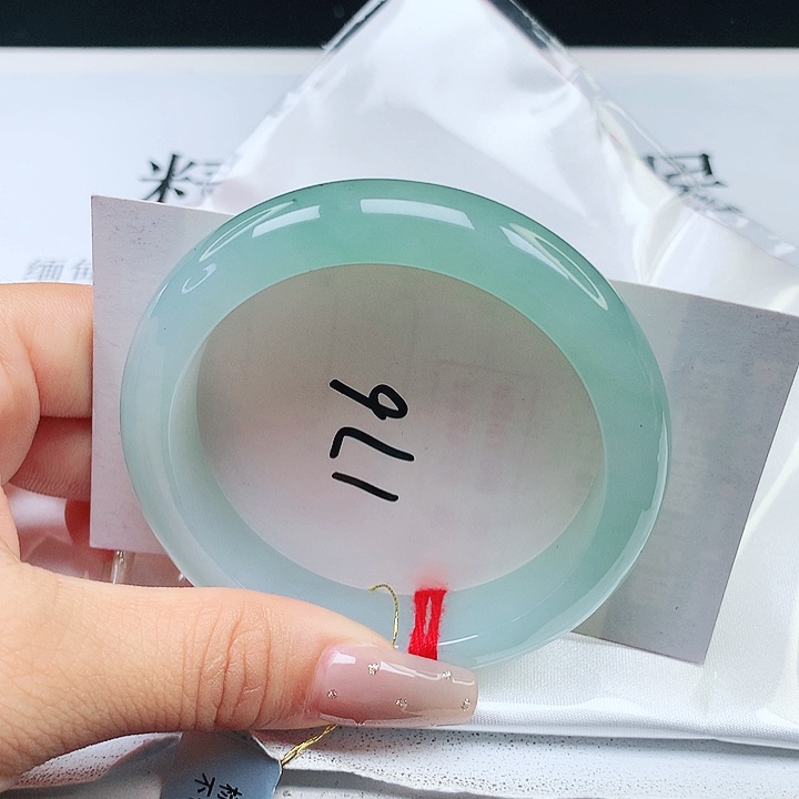 翡翠手镯未镶嵌54+正圈