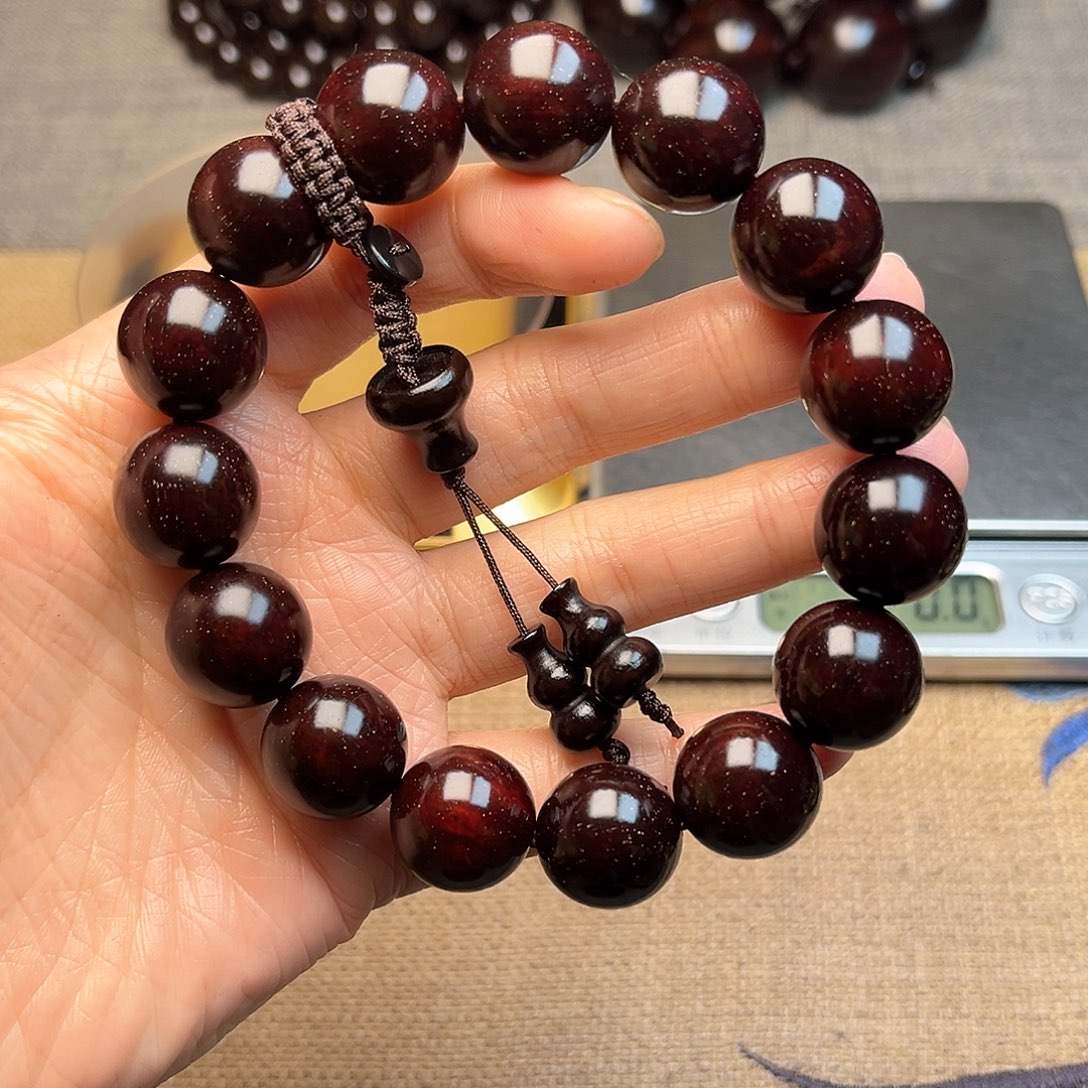 檀香紫檀（小叶紫檀）1.5多星