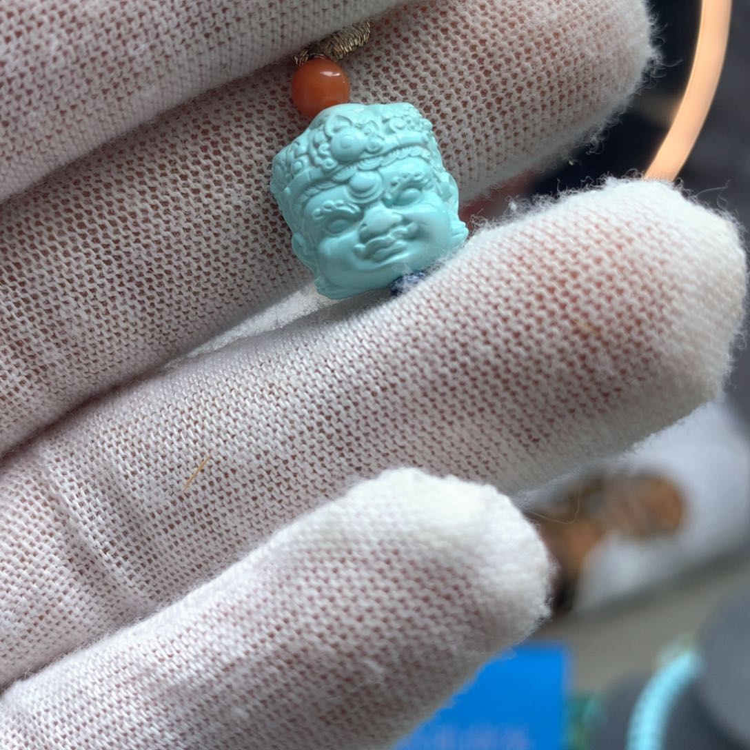 绿松石未镶嵌挂件