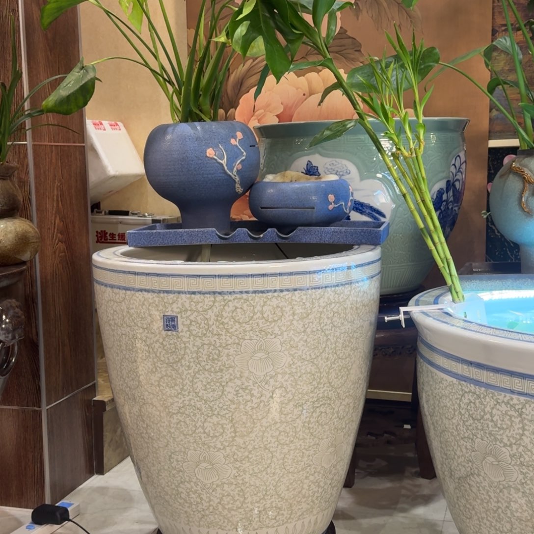 一***人琉璃手工艺品53*56绿勾莲青花描边+48粉梅海礁+滑轮底座