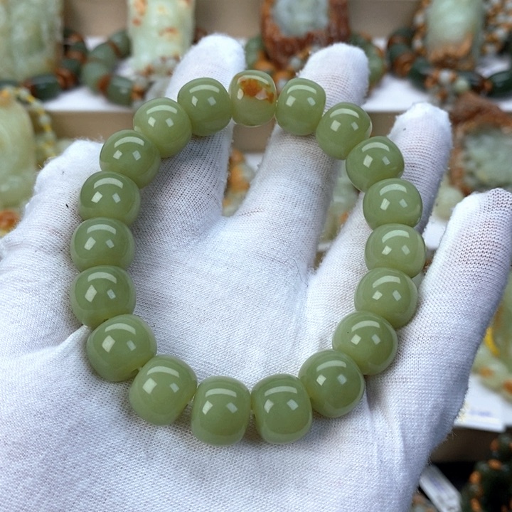 【闪购商品】透闪石质玉手串未镶嵌鱼*者